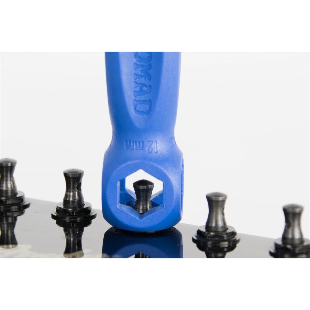 MUSIC NOMAD Guitar Tech Screwdriver and Wrench Set - MN229