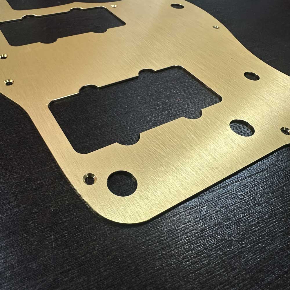 Pickguard en aluminium anodisé pour Fender Jazzmaster